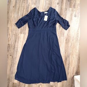 Flycurvy • Navy Scoop Neck Leg Slit Lace Top Maxi Dress